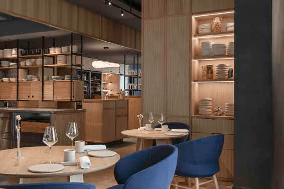 Vitrine sur mesure moderne